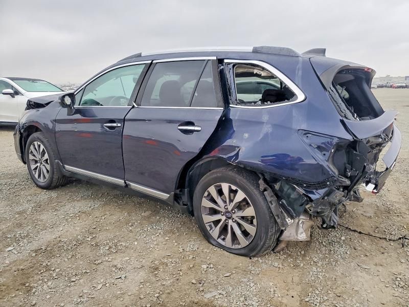 2018 Subaru Outback Touring