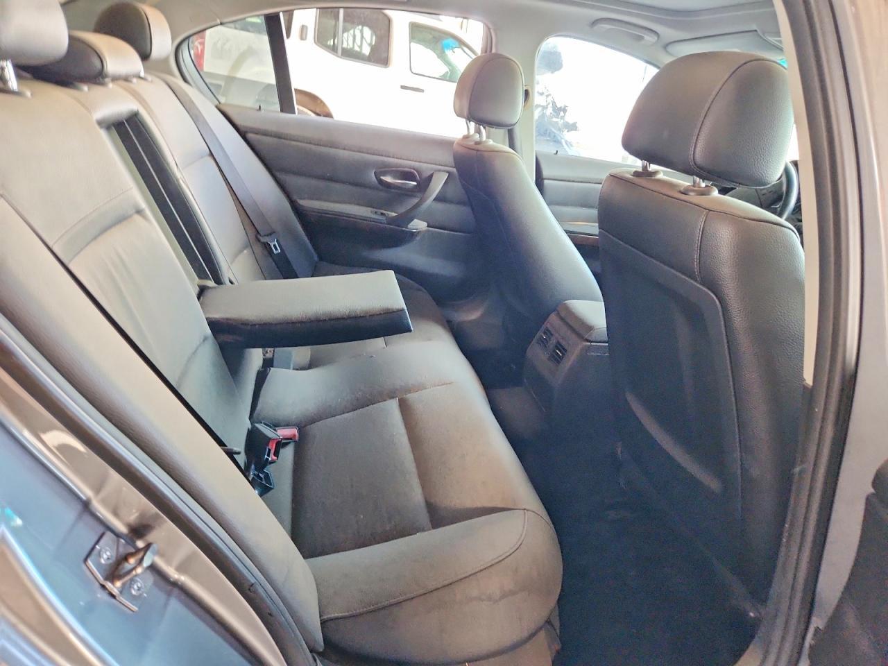 2011 BMW 328 i Sulev