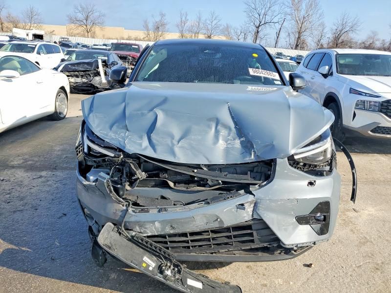 2022 Volvo C40 P8 Recharge Ultimate