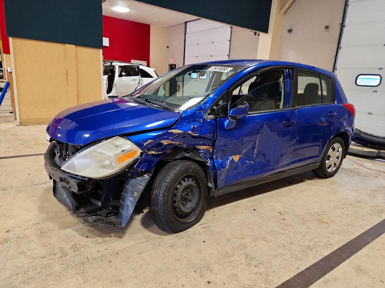 2012 Nissan Versa s