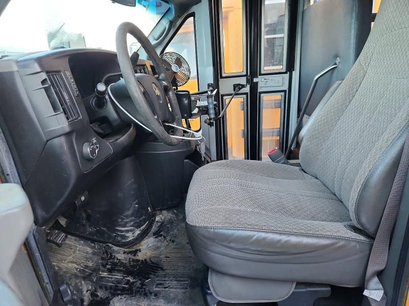 2010 Chev 2010 Thomas Minotour G3500