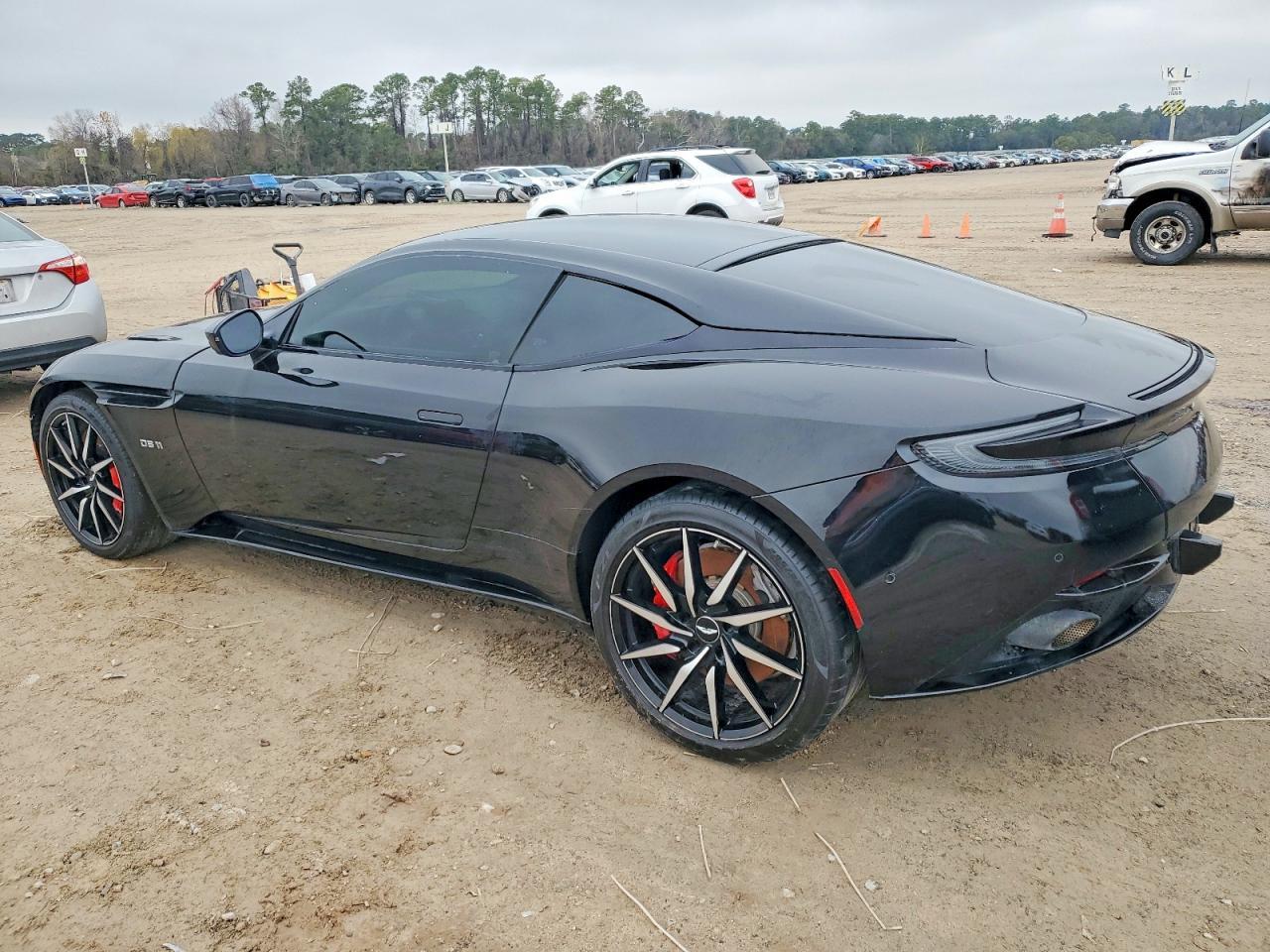 2018 Aston Martin Db11
