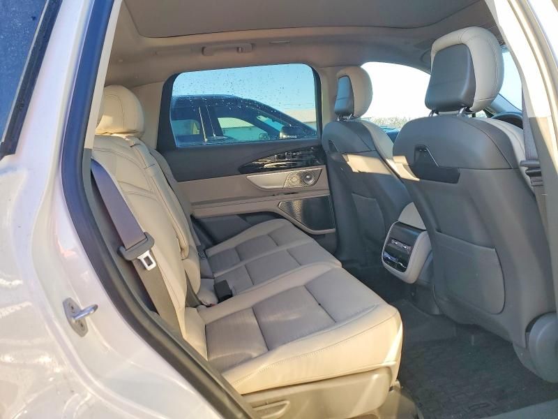 2025 Lincoln Nautilus Reserve