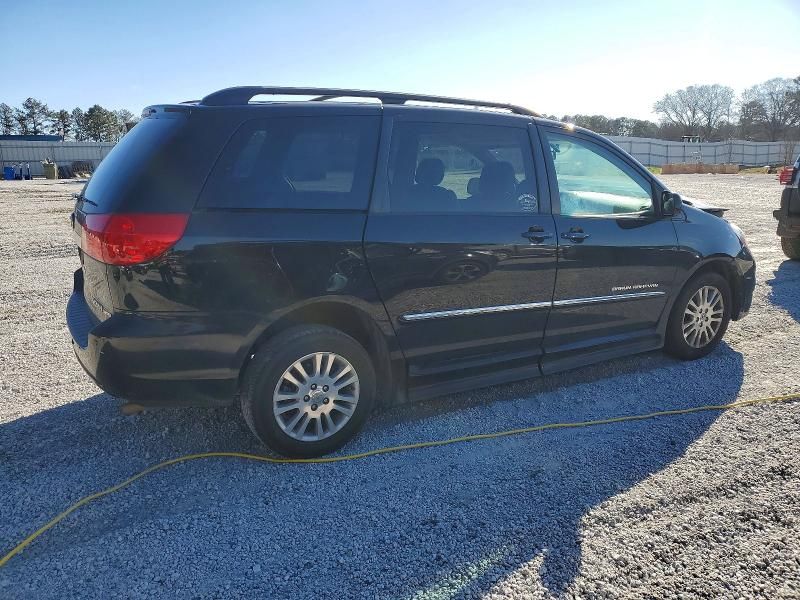 2008 Toyota Sienna xle