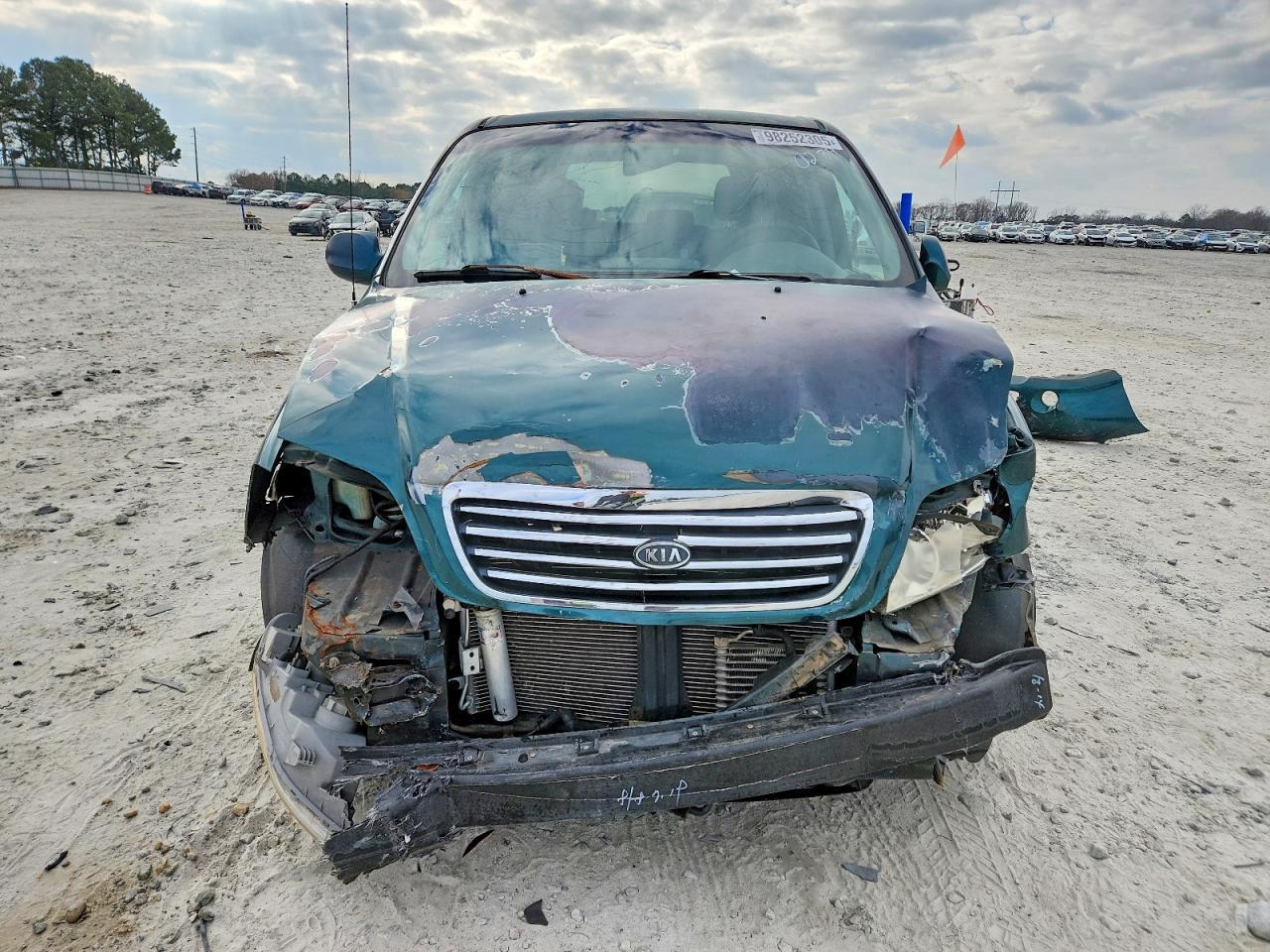 2003 KIA Sedona ex
