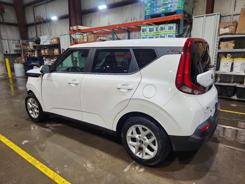 2021 KIA Soul lx