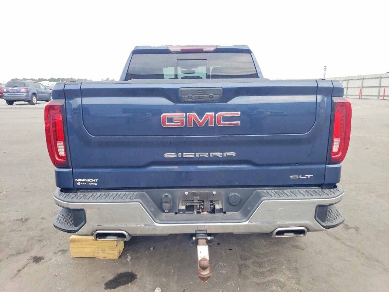 2021 GMC Sierra K1500 slt