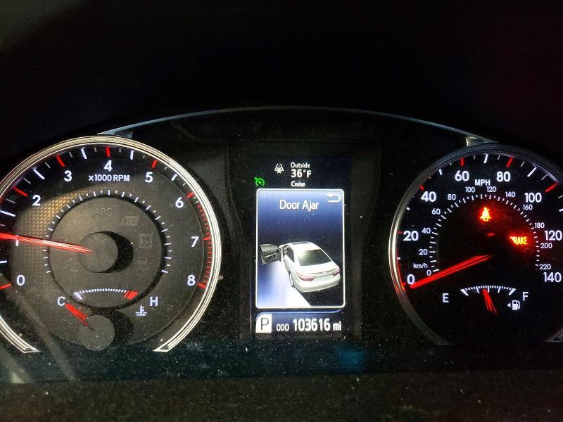 2016 Toyota Camry se