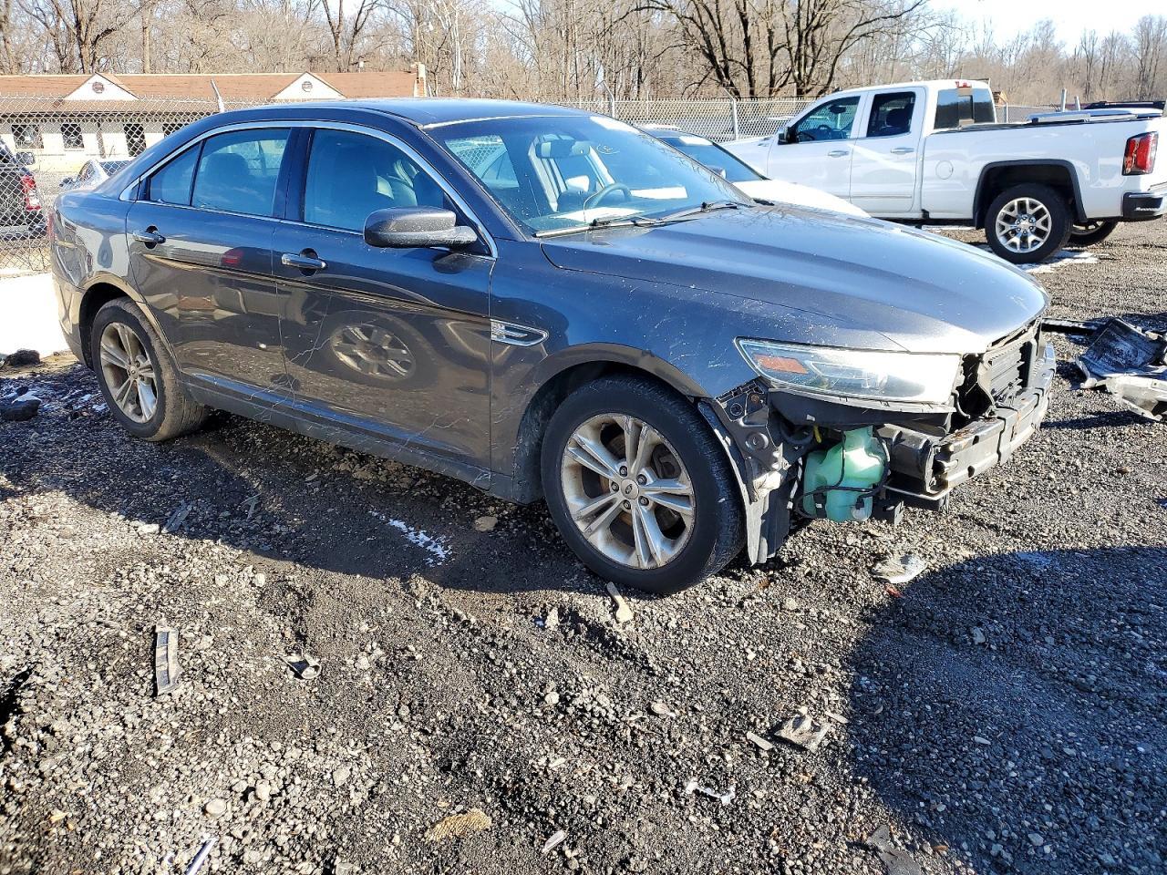 2015 Ford Taurus sel