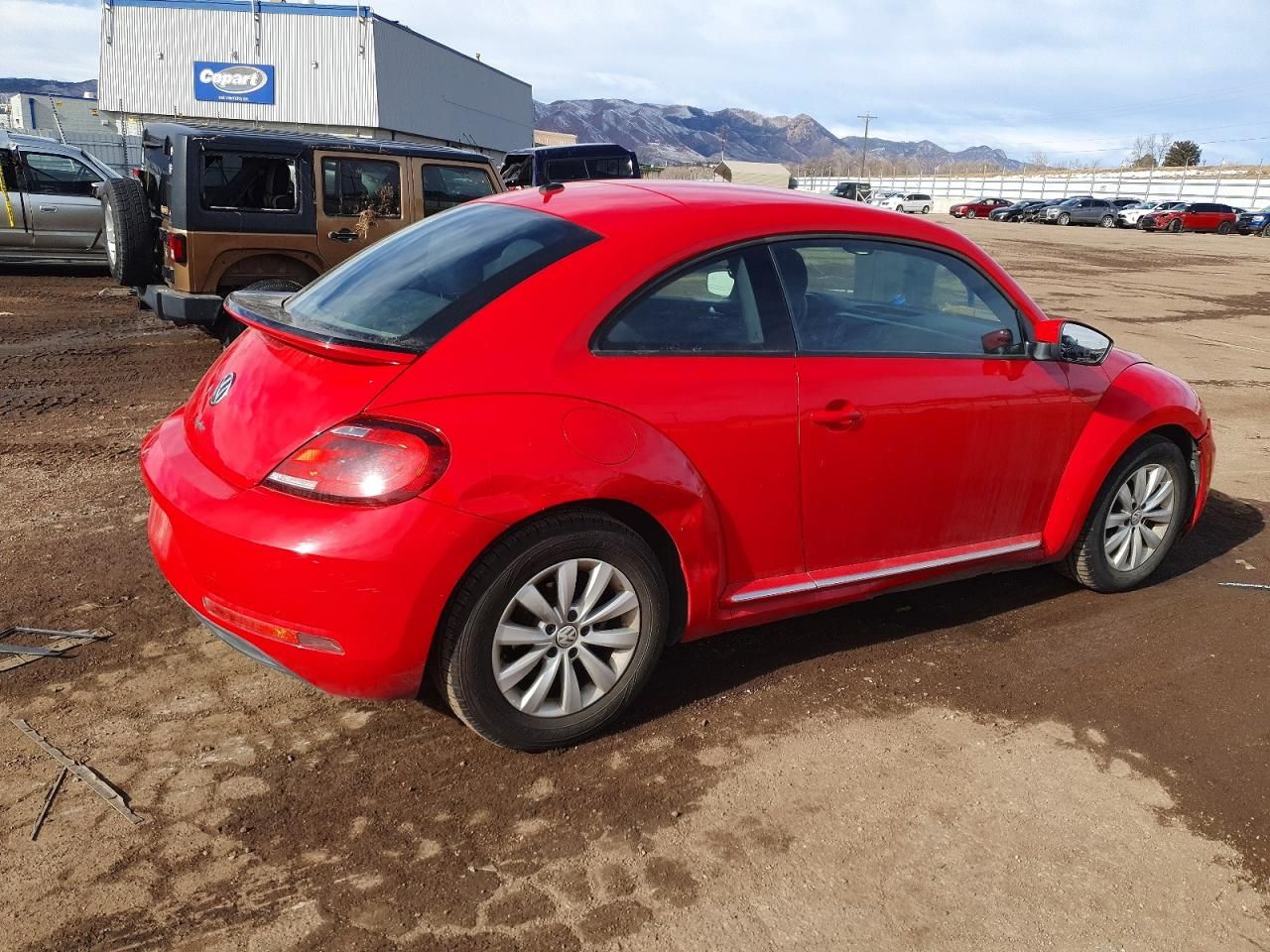 2019 Volkswagen Beetle s
