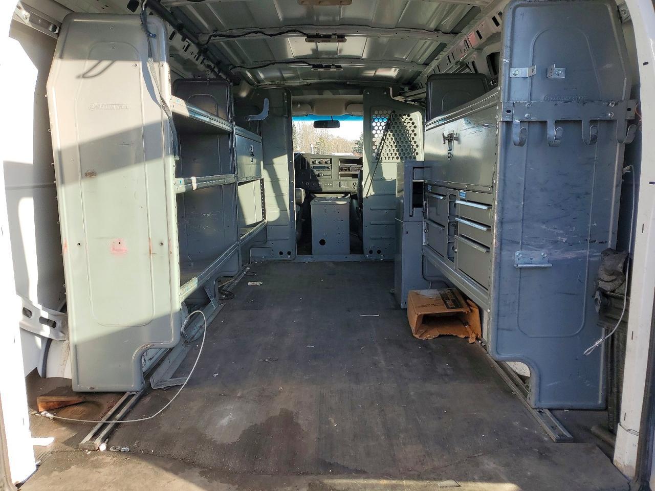 2019 Chev Rolet Express 3500 Utility / Service Van