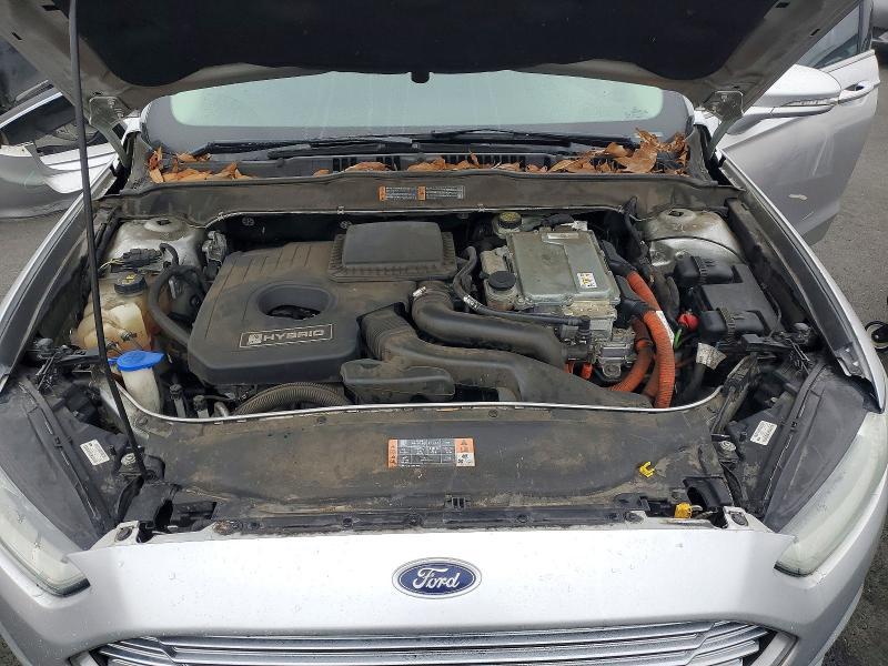 2015 Ford Fusion se Hybrid