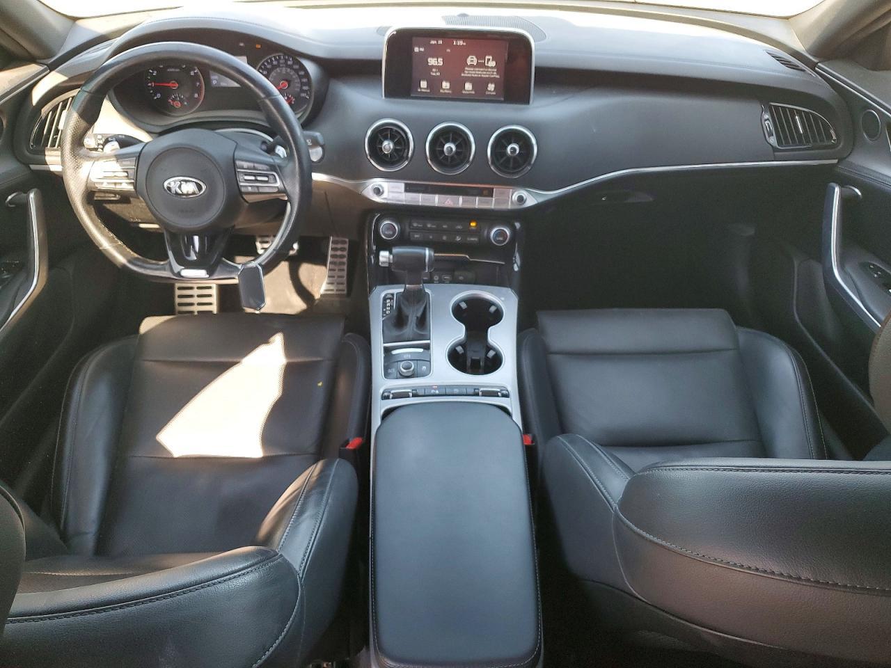 2018 KIA Stinger gt