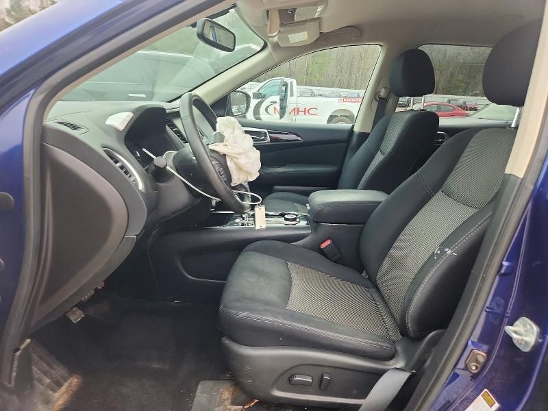 2017 Nissan Pathfinder s