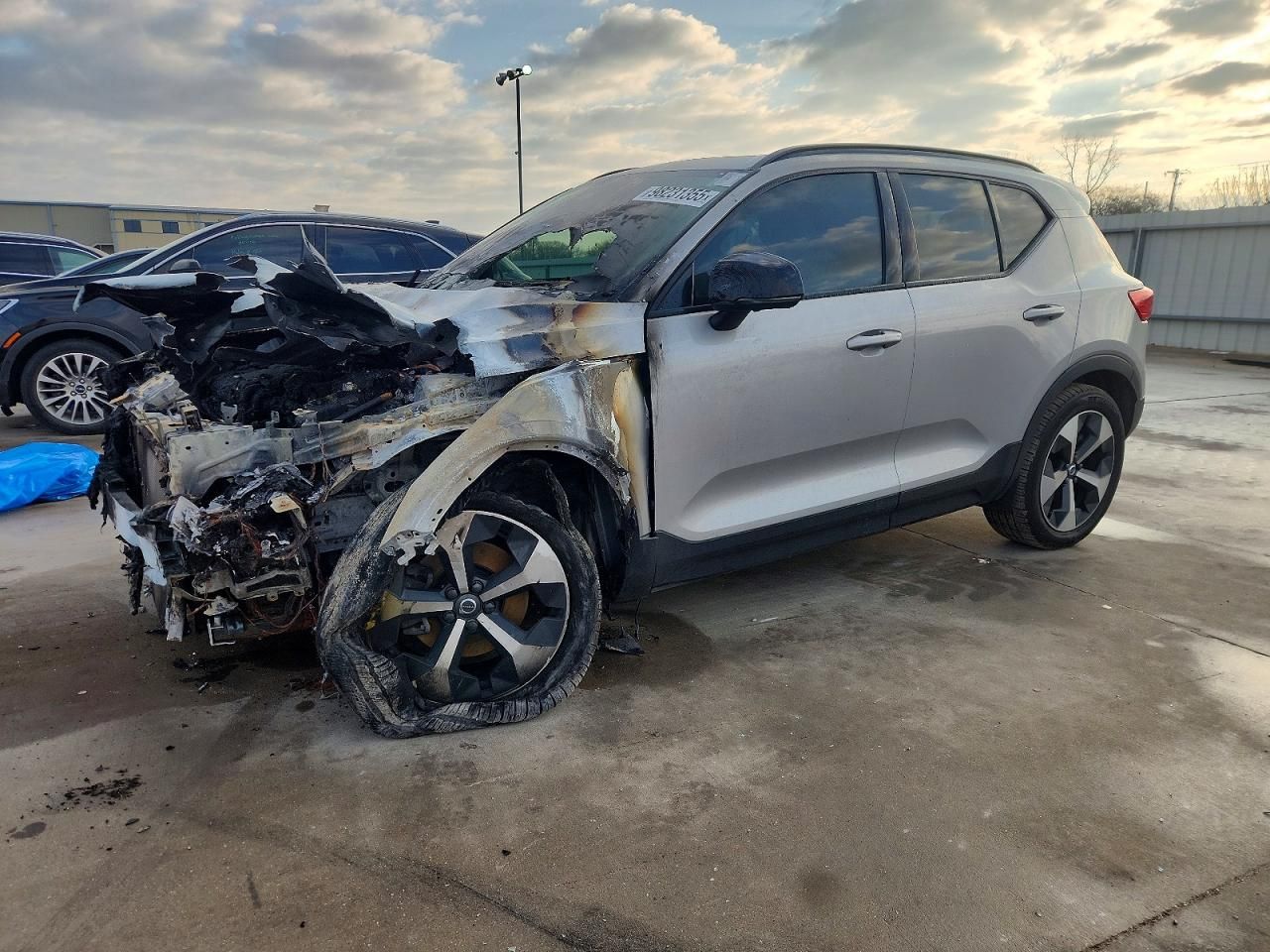 2024 Volvo Xc40 Plus