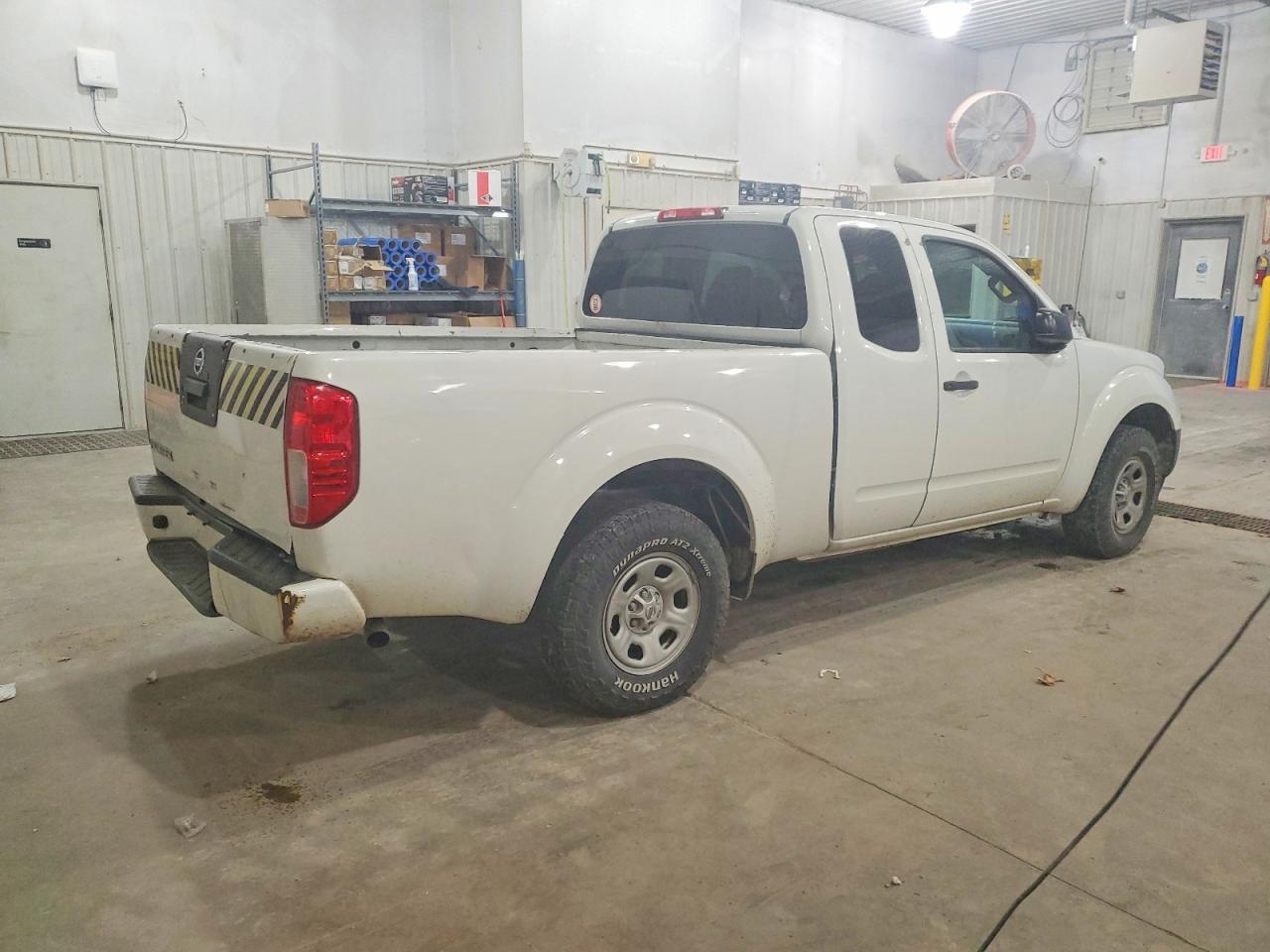 2017 Nissan Frontier s