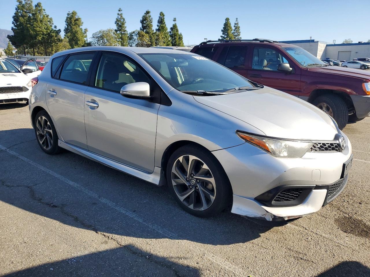 2016 Scion IM