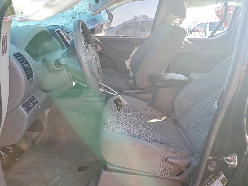 2017 Nissan Frontier s