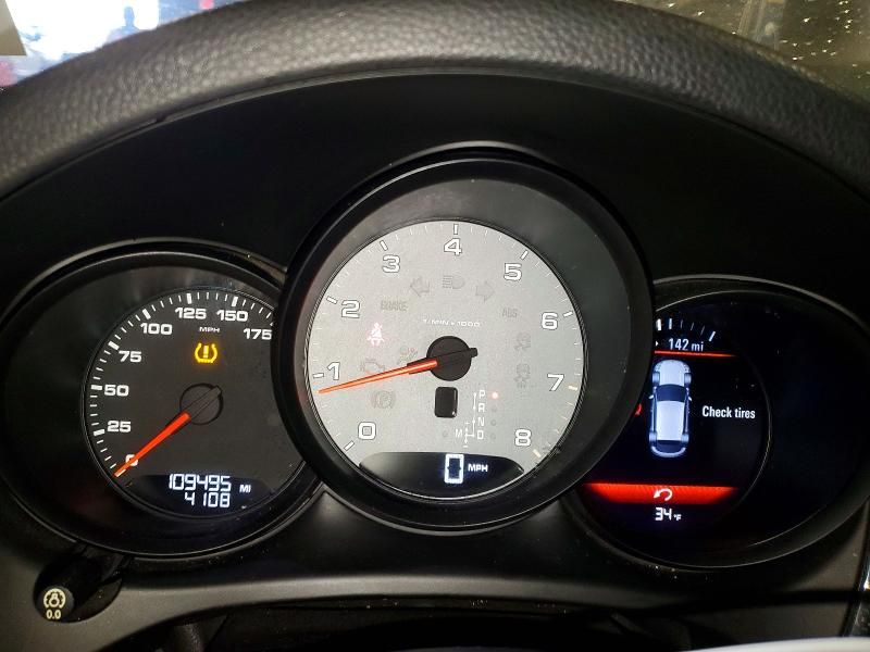 2017 Porsche Macan s