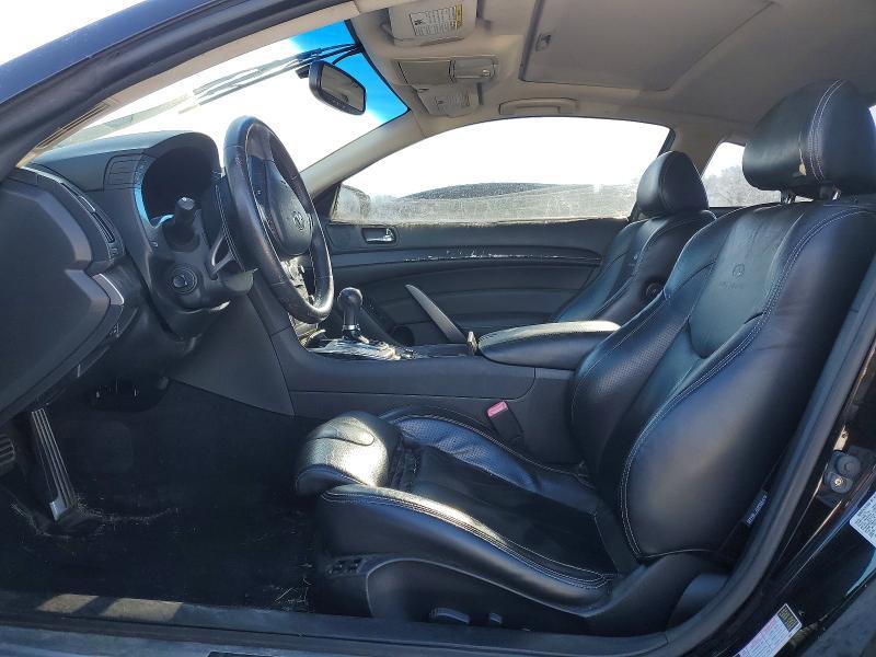 2011 Infiniti G37