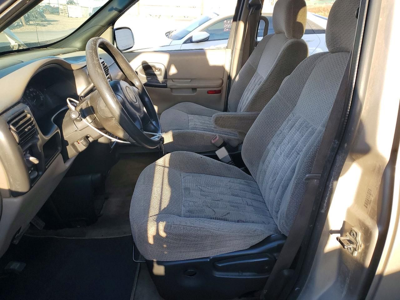 2004 Pontiac Montana