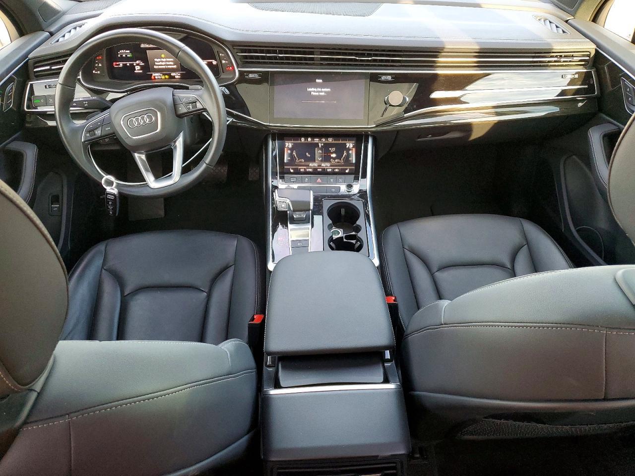 2025 Audi Q7 Premium Plus