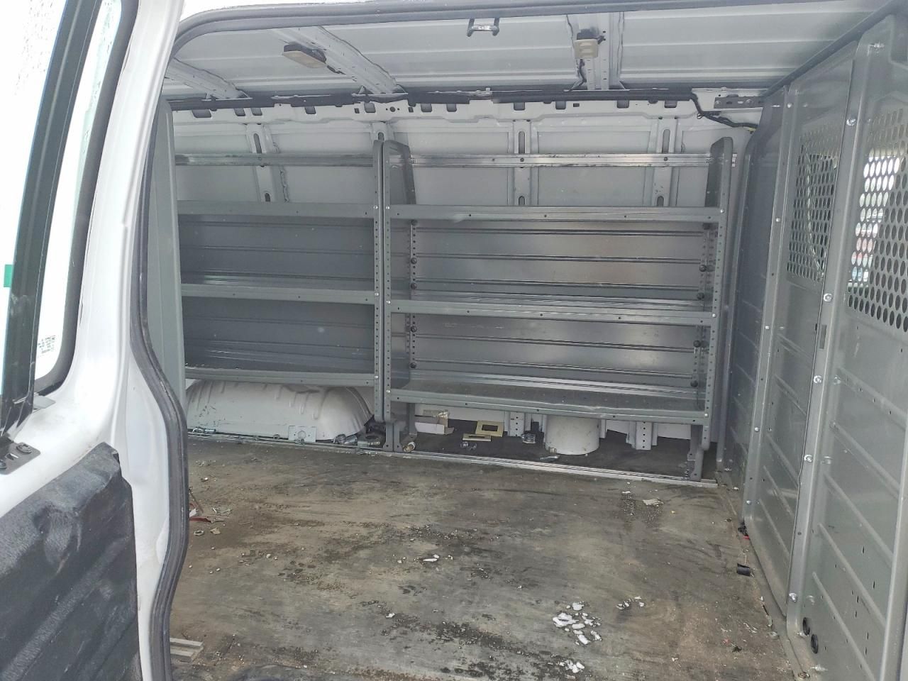 2023 Chevrolet Express G2500