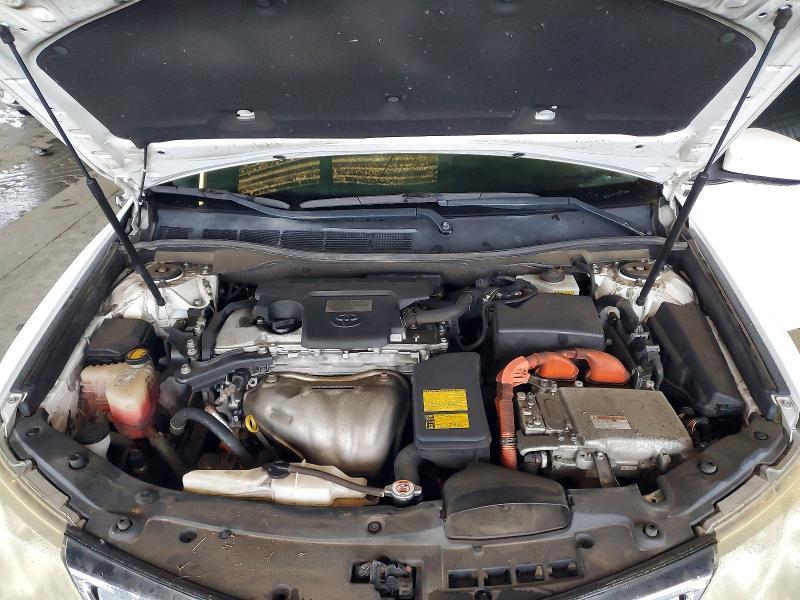 2013 Toyota Camry Hybrid