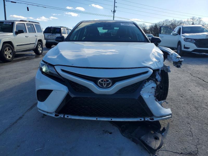 2021 Toyota Camry trd