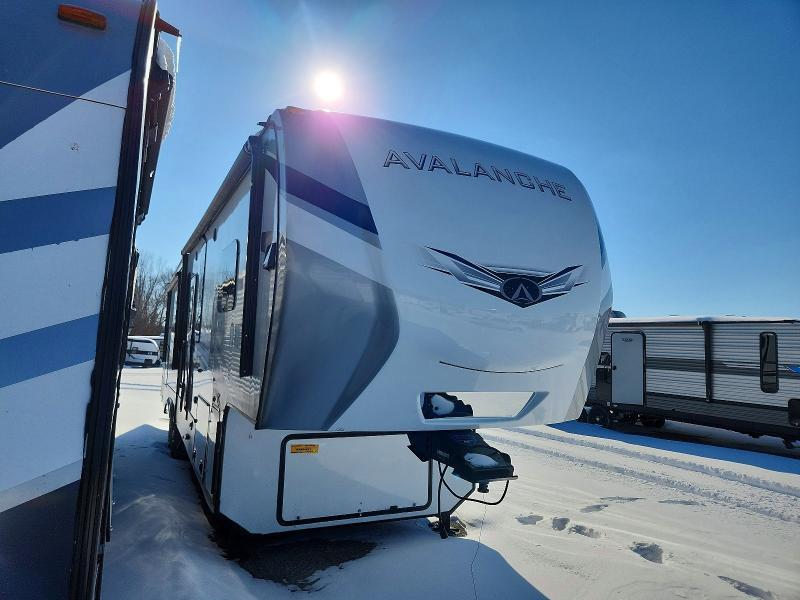 2022 Keystone Avalanche Camper