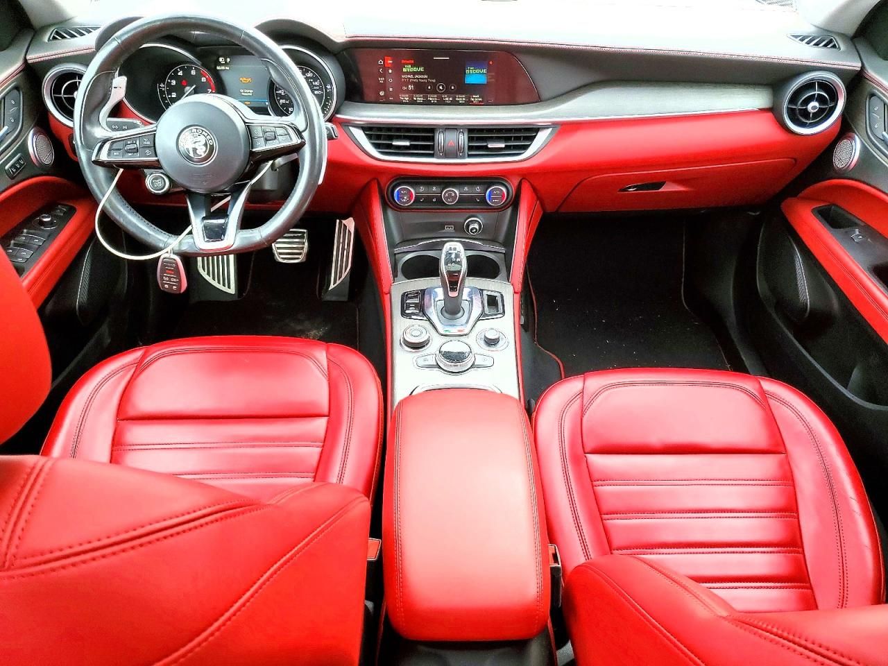 2020 Alfa Romeo Stelvio ti