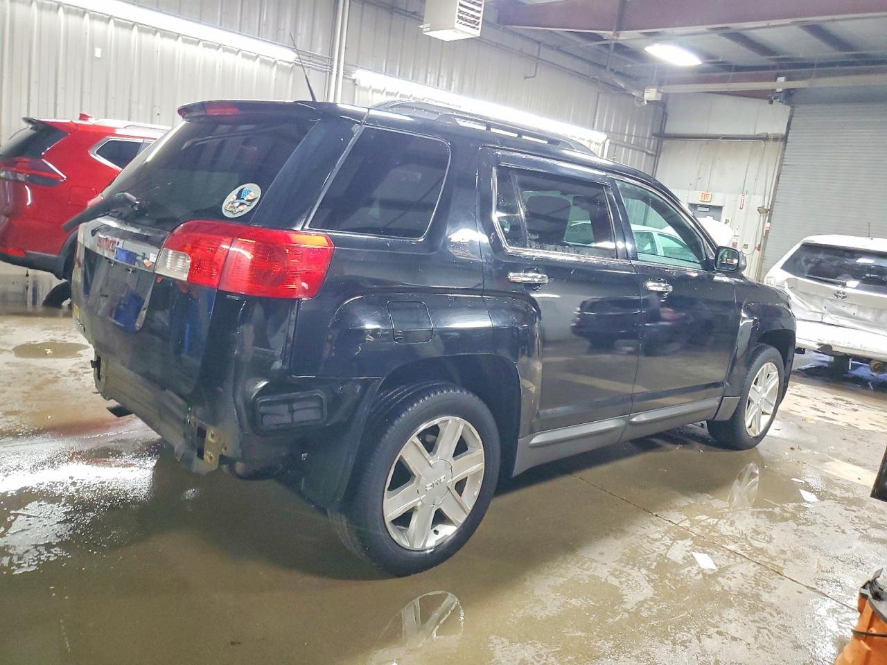 2011 GMC Terrain slt
