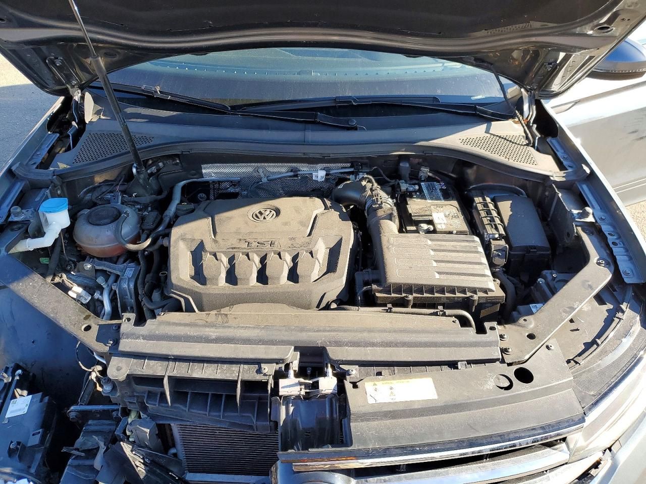 2022 Volkswagen Tiguan se