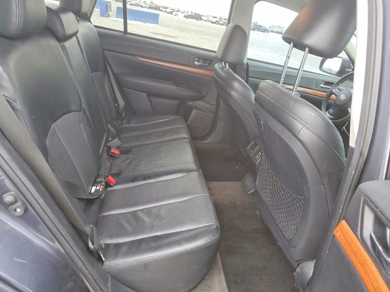 2014 Subaru Outback 2.5i Limited