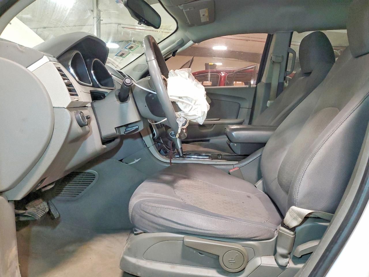 2012 Chevrolet Traverse ls