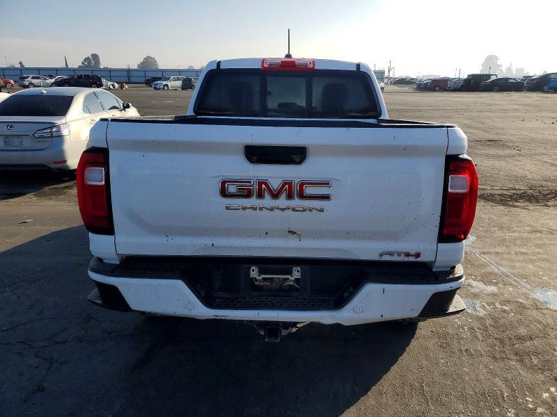 2023 GMC Canyon AT4