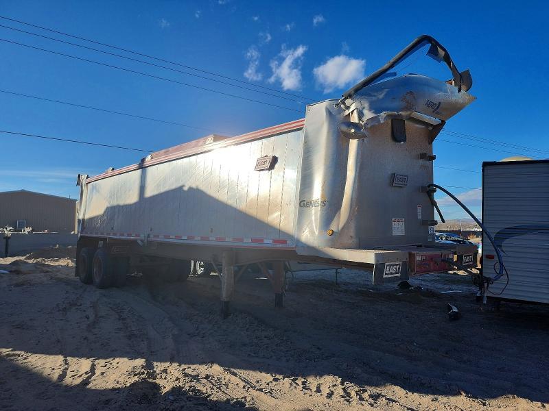 2023 East Manufacturing End Dump Trailer