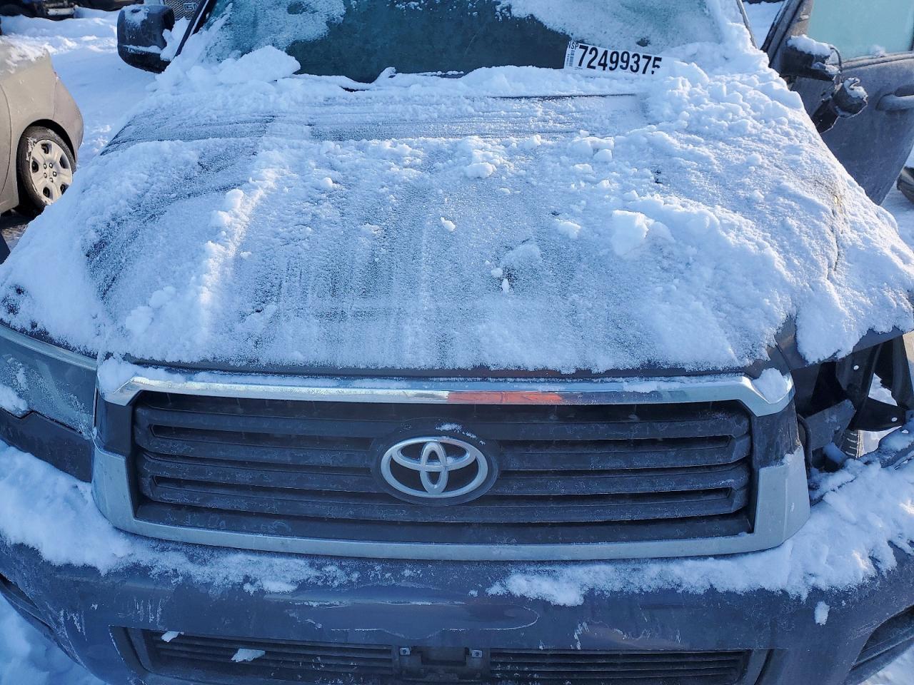 2021 Toyota Sequoia SR5