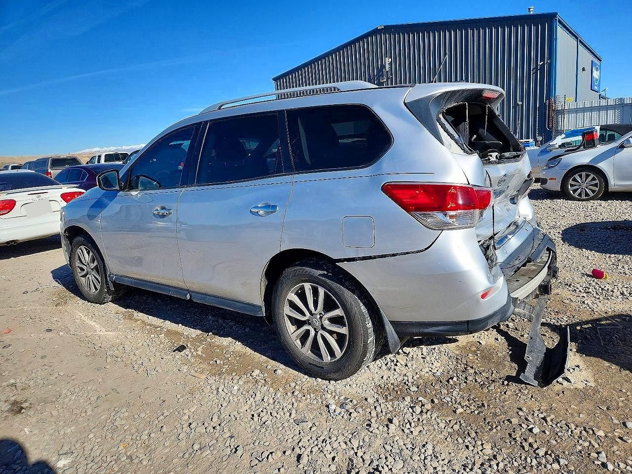 2014 Nissan Pathfinder s