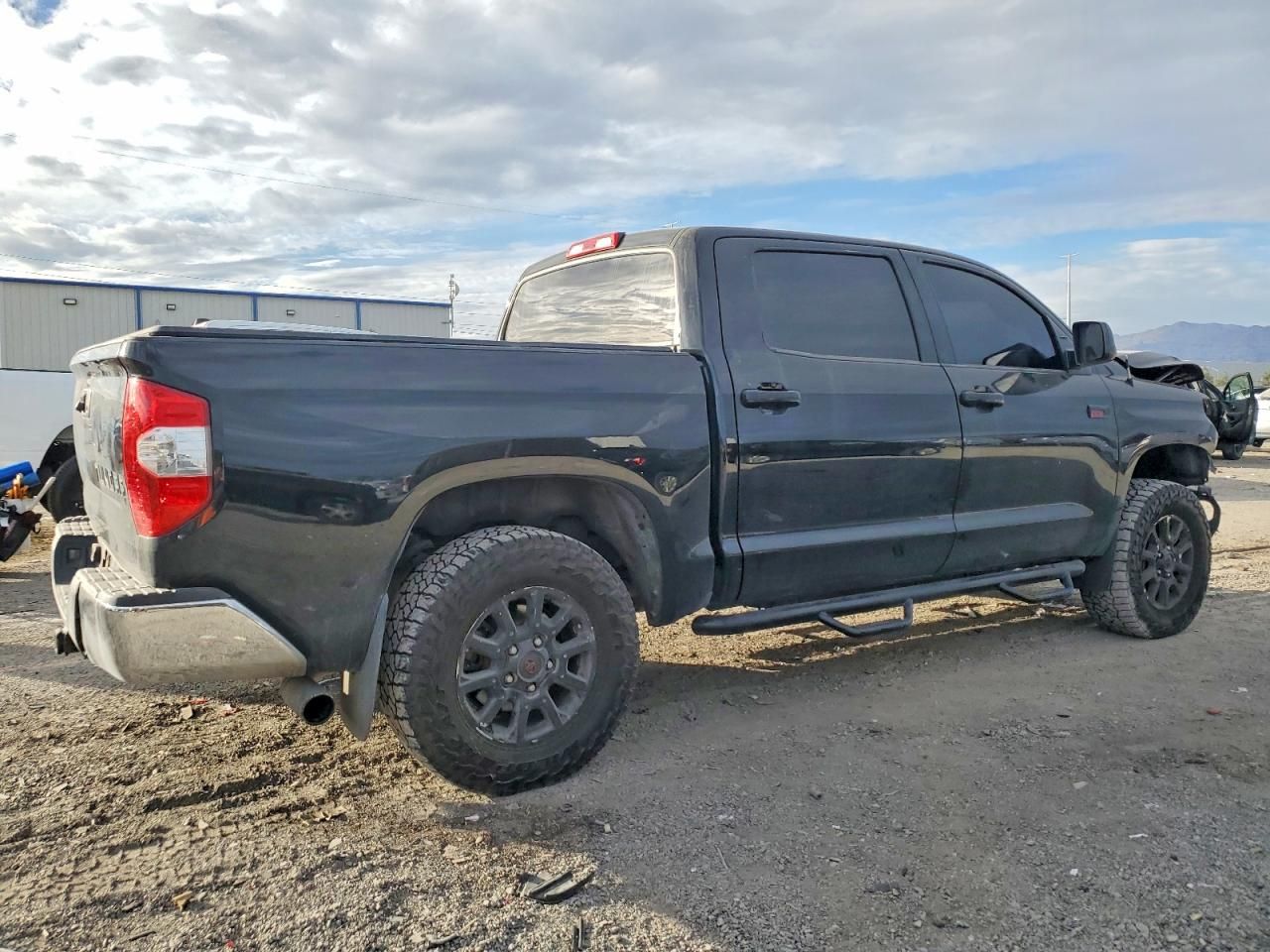 2017 Toyota Tundra Crewmax SR5