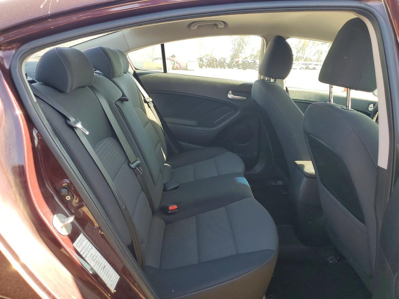 2018 KIA Forte lx