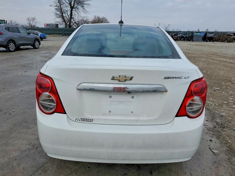 2015 Chevrolet Sonic lt