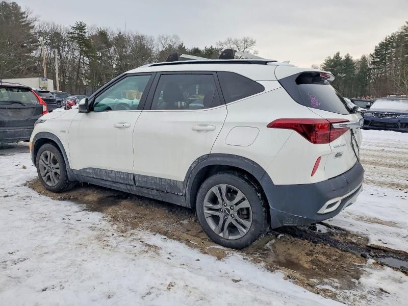 2022 KIA Seltos s