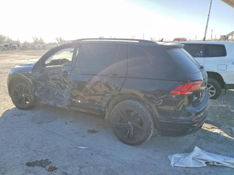 2023 Volkswagen Tiguan se R-line Black
