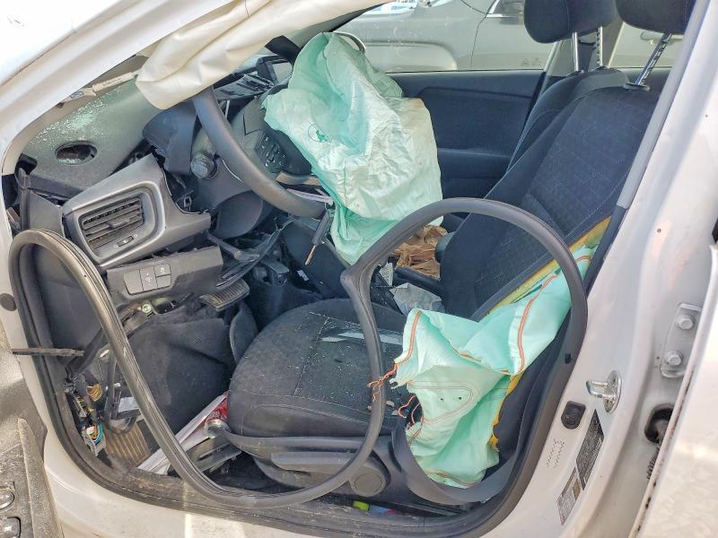 2019 KIA Rio s