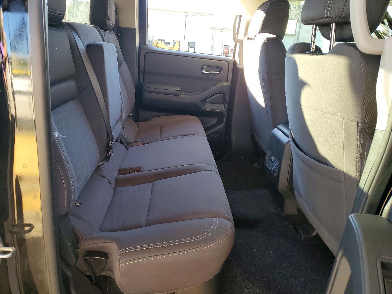 2023 Niss Frontier s