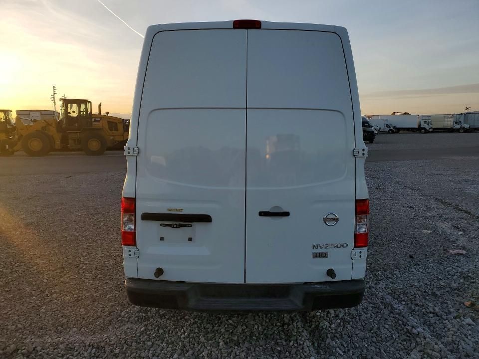 2014 Nissan NV 2500 Utility / Service Van