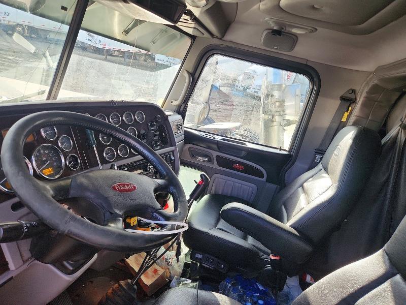 2019 Peterbilt 389