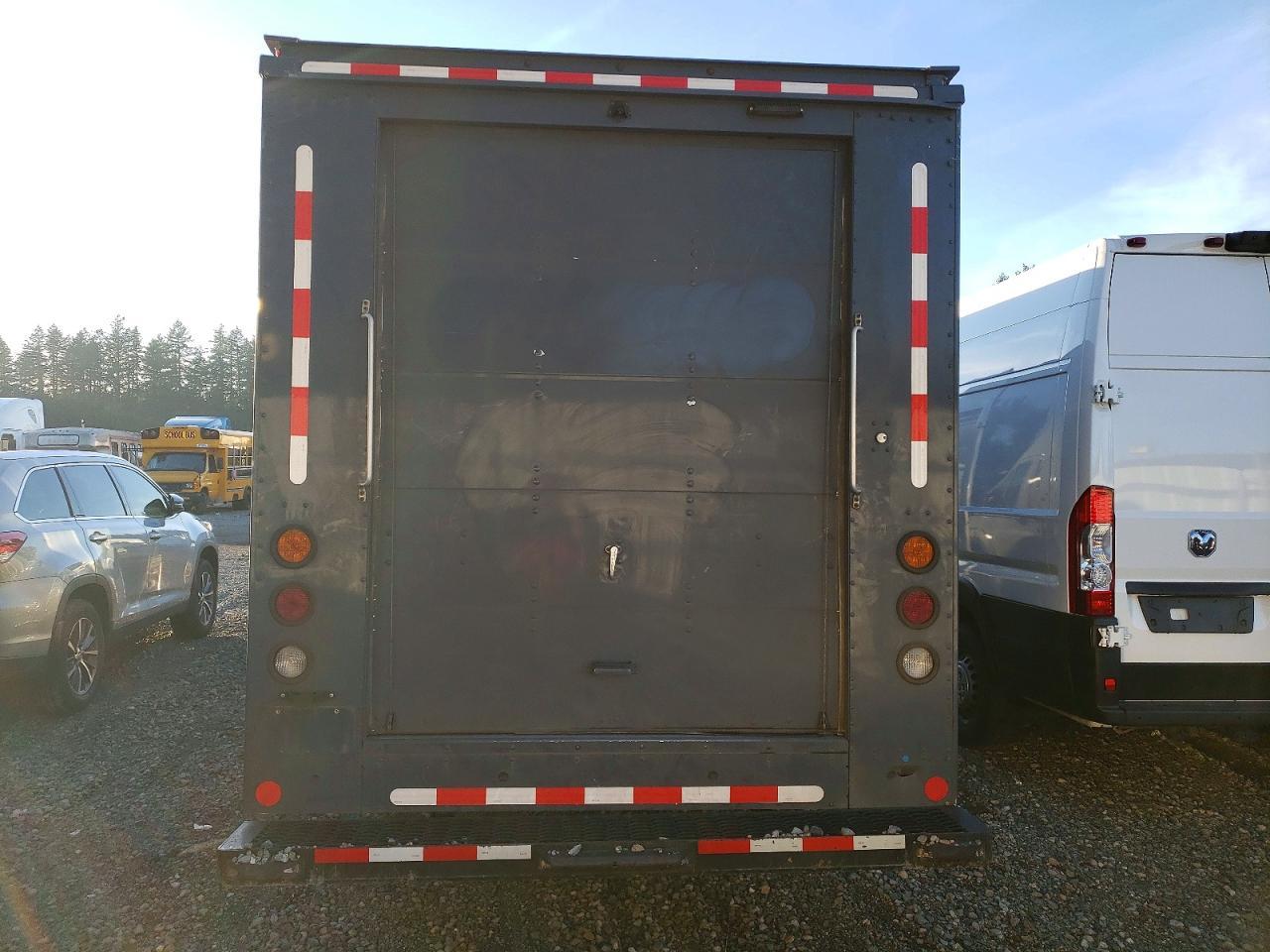 2021 Ford Transit Delivery Truck