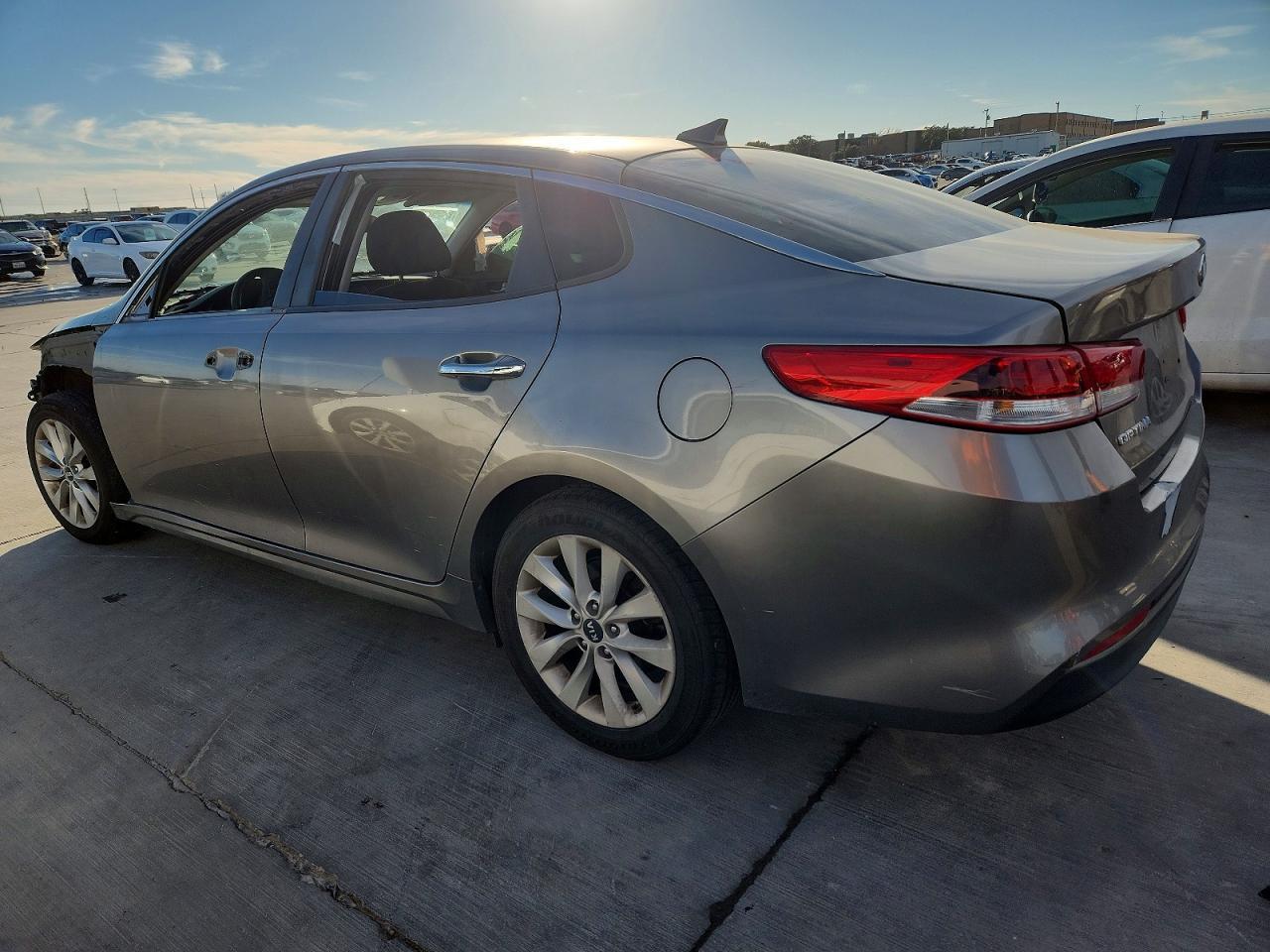 2016 KIA Optima lx